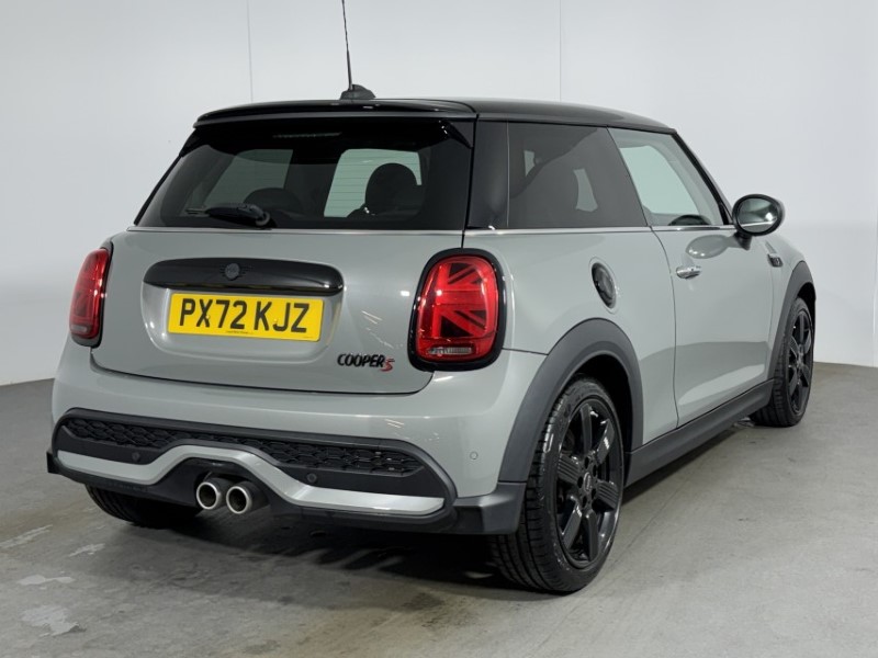2022 (72) MINI HATCHBACK 2.0 Cooper S Classic 3dr Auto 5305656