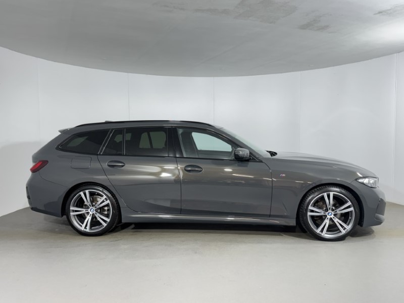 2024 (74) BMW 3 SERIES 320i M Sport 5dr Step Auto 5502474