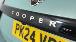 2024 (24) MINI COOPER 1.5 C Classic 3dr Auto 5297886