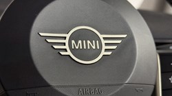 2024 (24) MINI COOPER 1.5 C Classic 3dr Auto 5297866