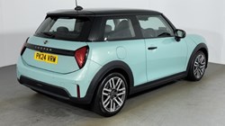 2024 (24) MINI COOPER 1.5 C Classic 3dr Auto 5297954