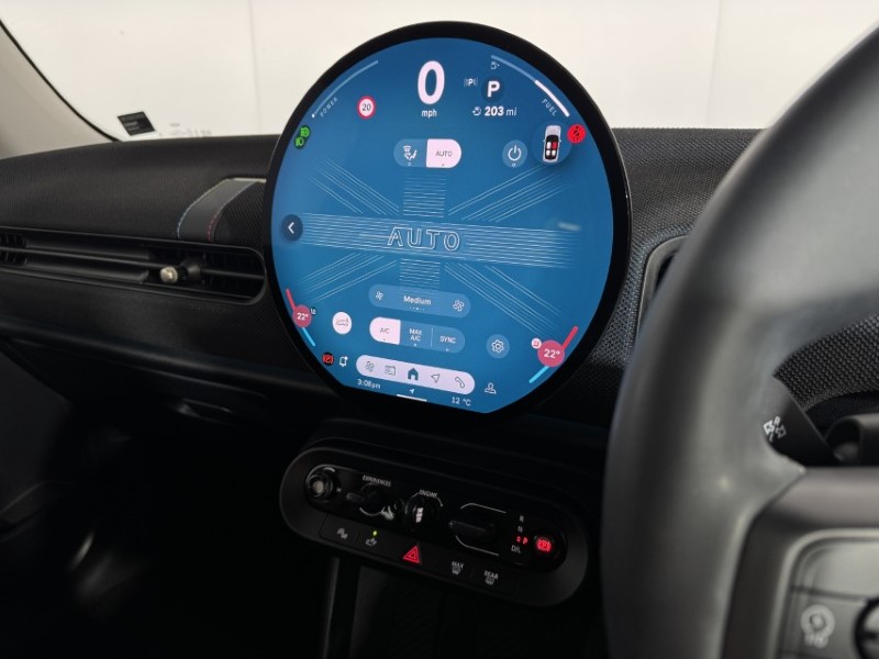 2024 (24) MINI COOPER 1.5 C Classic 3dr Auto 5297868