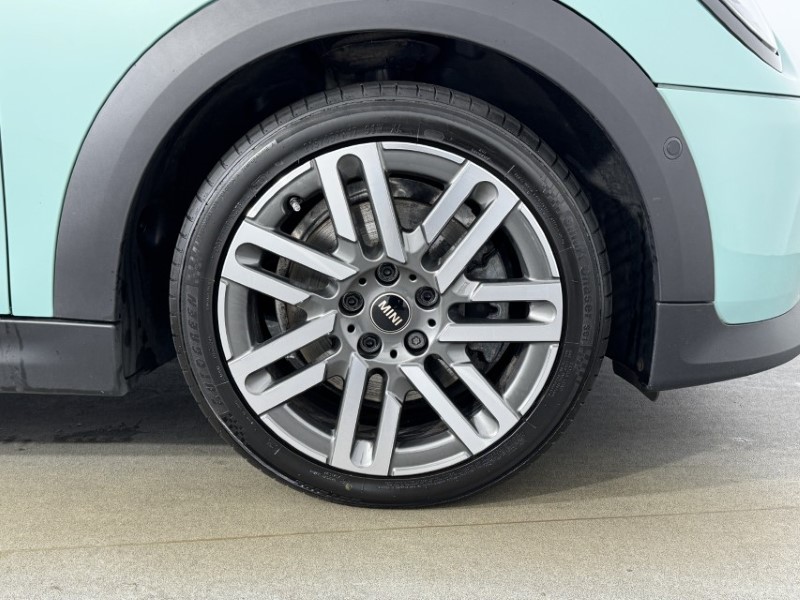 2024 (24) MINI COOPER 1.5 C Classic 3dr Auto 5297883