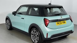 2024 (24) MINI COOPER 1.5 C Classic 3dr Auto 5297947