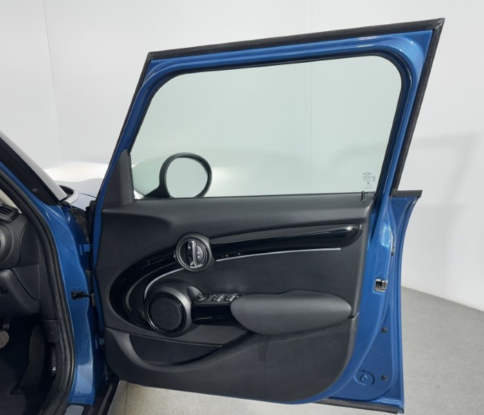 2022 (22) MINI HATCHBACK 1.5 Cooper Classic 5dr Auto 5305722