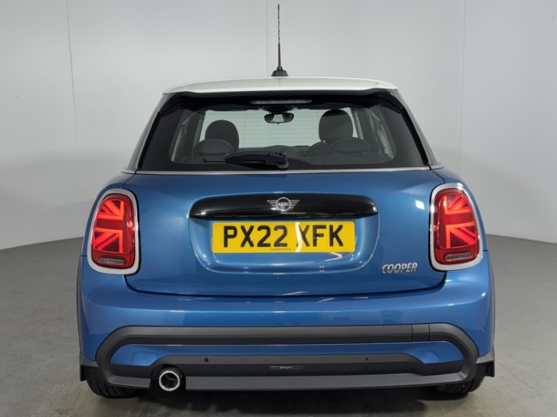 2022 (22) MINI HATCHBACK 1.5 Cooper Classic 5dr Auto 5305730
