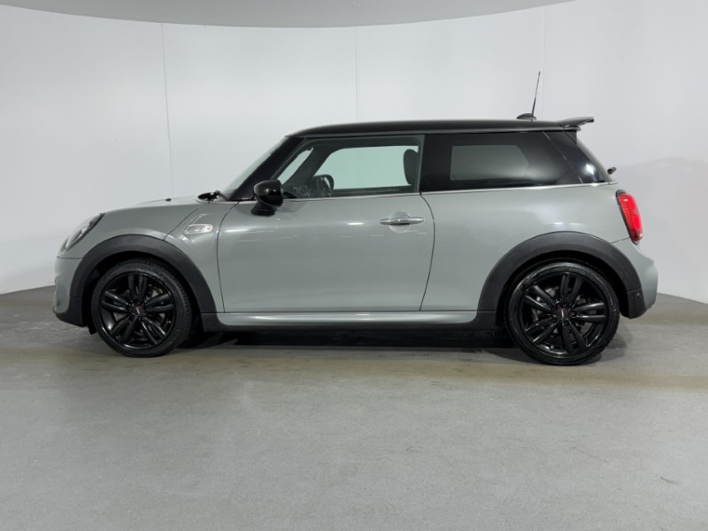 2019 (69) MINI HATCHBACK 2.0 Cooper S Sport II 3dr Auto 5297786