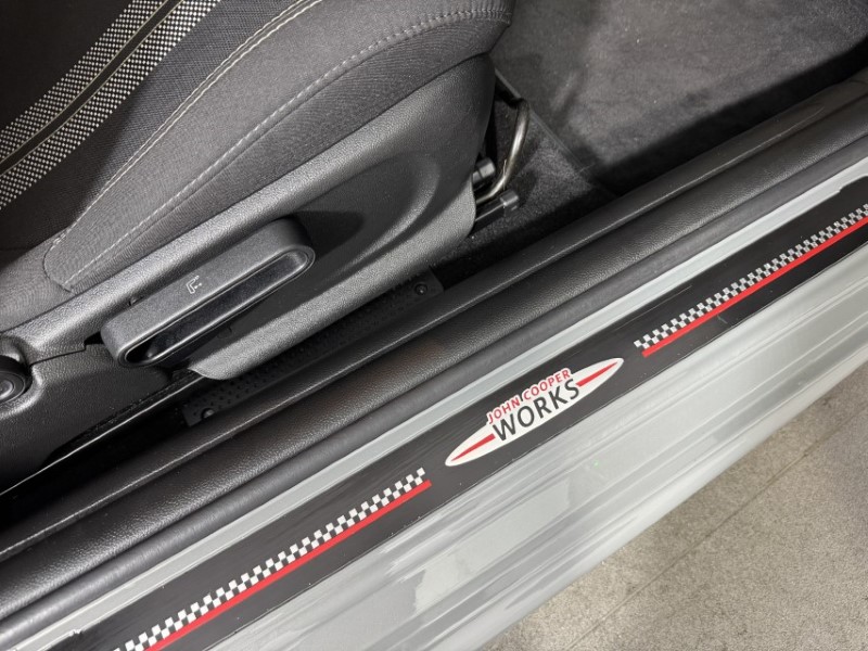 2019 (69) MINI HATCHBACK 2.0 Cooper S Sport II 3dr Auto 5297754