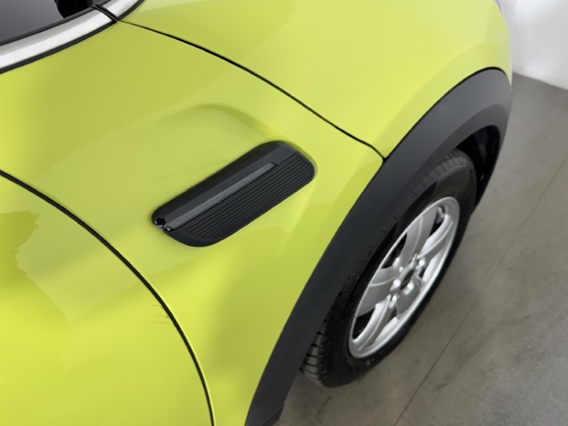 2022 (72) MINI HATCHBACK 1.5 Cooper Classic 5dr Auto 5385731