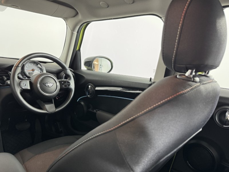2022 (72) MINI HATCHBACK 1.5 Cooper Classic 5dr Auto 5385750