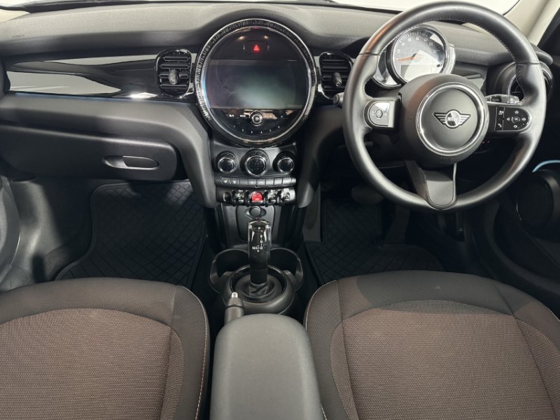 2022 (72) MINI HATCHBACK 1.5 Cooper Classic 5dr Auto 5385748