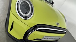 2022 (72) MINI HATCHBACK 1.5 Cooper Classic 5dr Auto 5385734