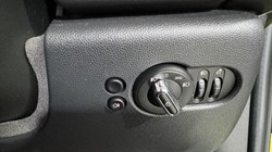 2022 (72) MINI HATCHBACK 1.5 Cooper Classic 5dr Auto 5385725