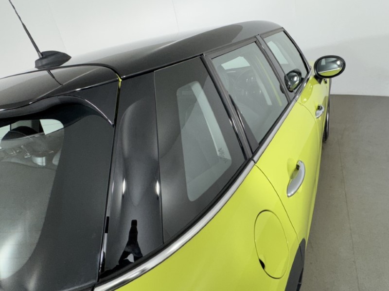 2022 (72) MINI HATCHBACK 1.5 Cooper Classic 5dr Auto 5385735