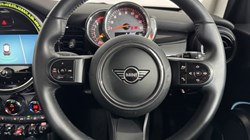 2022 (72) MINI HATCHBACK 1.5 Cooper Classic 5dr Auto 5385709