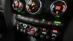 2022 (72) MINI HATCHBACK 1.5 Cooper Classic 5dr Auto 5385718