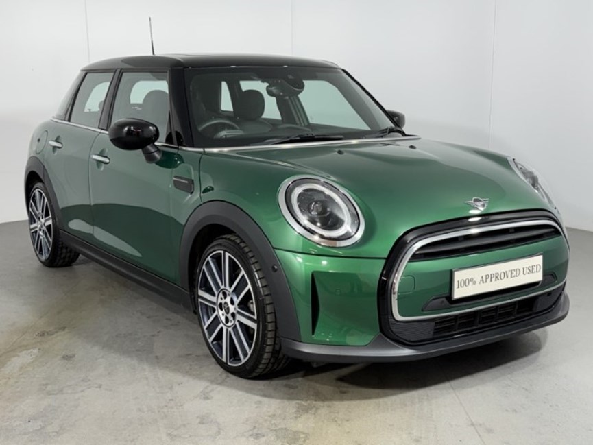 2023 (23) MINI HATCHBACK 1.5 Cooper Exclusive Premium Plus 5dr Auto
