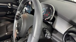 2023 (23) MINI HATCHBACK 1.5 Cooper Exclusive Premium Plus 5dr Auto 5310258