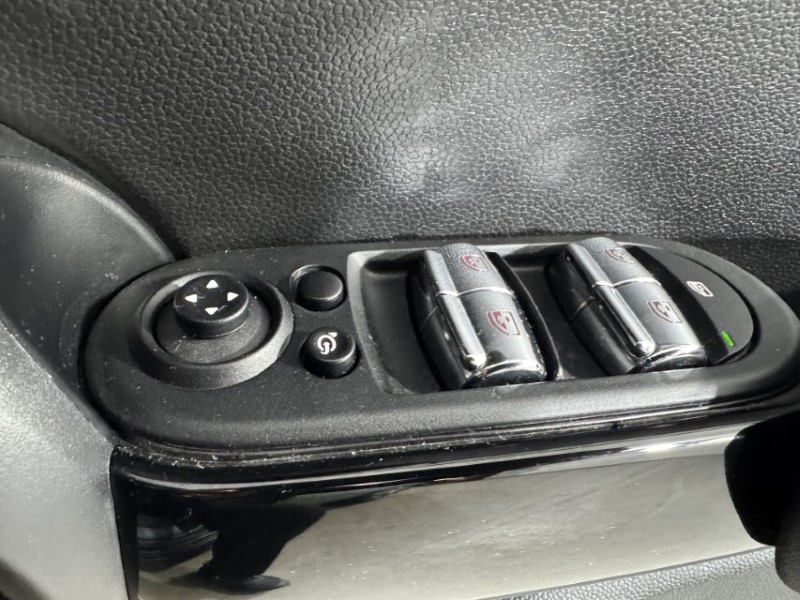 2023 (23) MINI HATCHBACK 1.5 Cooper Exclusive Premium Plus 5dr Auto 5310260