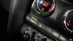 2023 (23) MINI HATCHBACK 1.5 Cooper Exclusive Premium Plus 5dr Auto 5310236