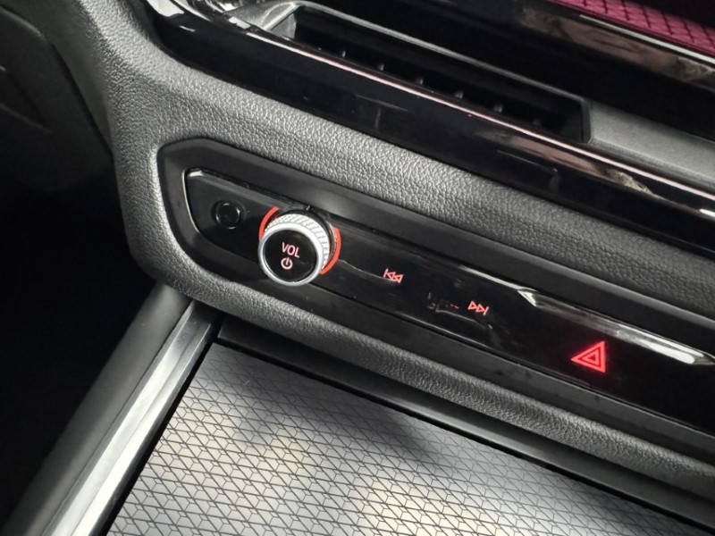 2025 (25) BMW 3 SERIES 320i M Sport 5dr Step Auto 5310787