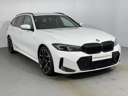 2025 (25) BMW 3 SERIES 320i M Sport 5dr Step Auto