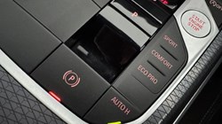 2025 (25) BMW 3 SERIES 320i M Sport 5dr Step Auto 5310779