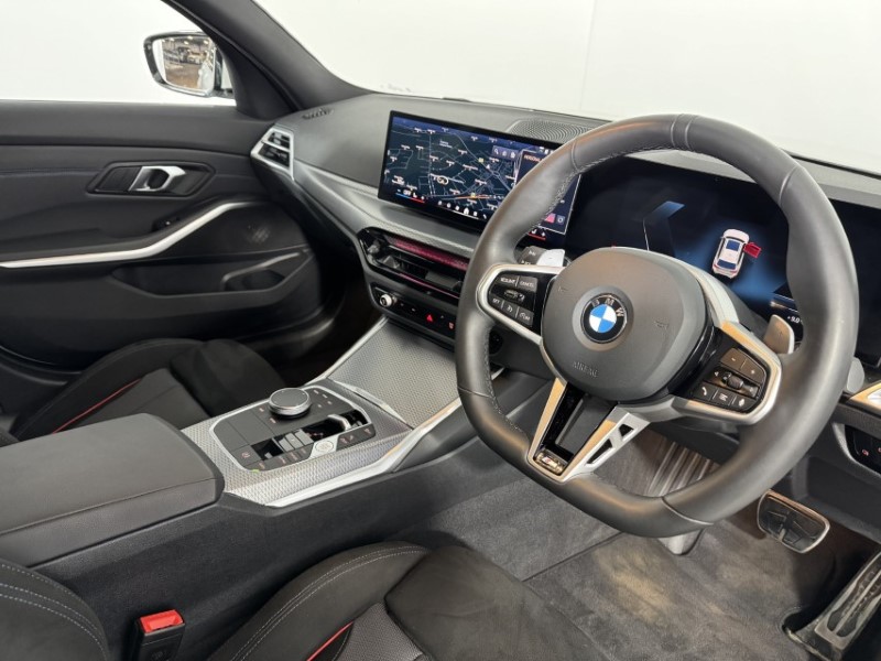 2025 (25) BMW 3 SERIES 320i M Sport 5dr Step Auto 5310794