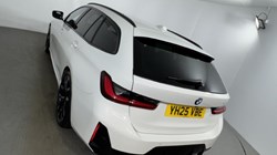 2025 (25) BMW 3 SERIES 320i M Sport 5dr Step Auto 5310826