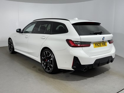 2025 (25) BMW 3 SERIES 320i M Sport 5dr Step Auto