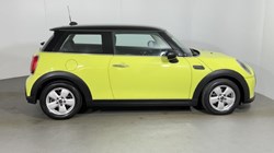 2023 (23) MINI HATCHBACK 1.5 Cooper Classic 3dr Auto 5404927