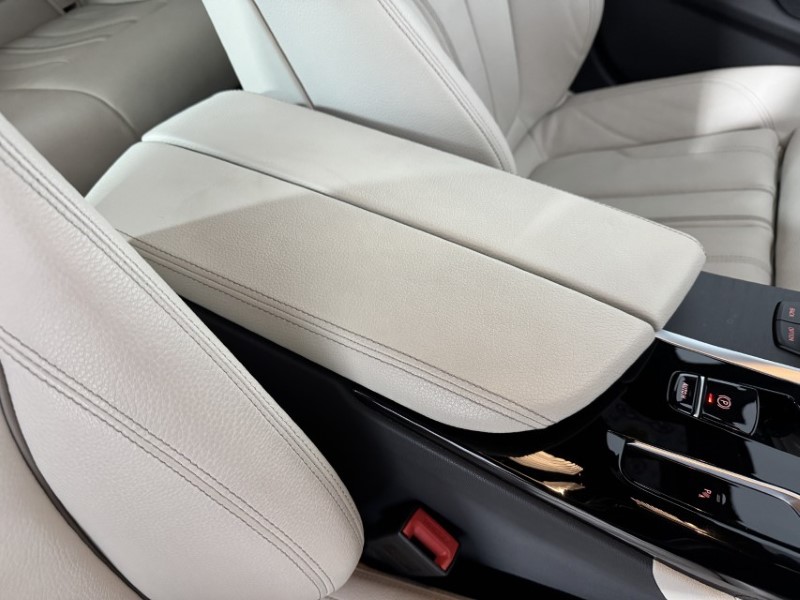 2022 (22) BMW 5 SERIES 520d MHT M Sport 4dr Step Auto 5342383