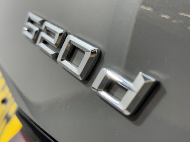 2022 (22) BMW 5 SERIES 520d MHT M Sport 4dr Step Auto 5342392