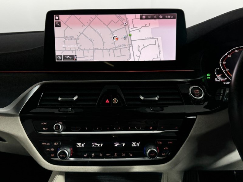 2022 (22) BMW 5 SERIES 520d MHT M Sport 4dr Step Auto 5342359