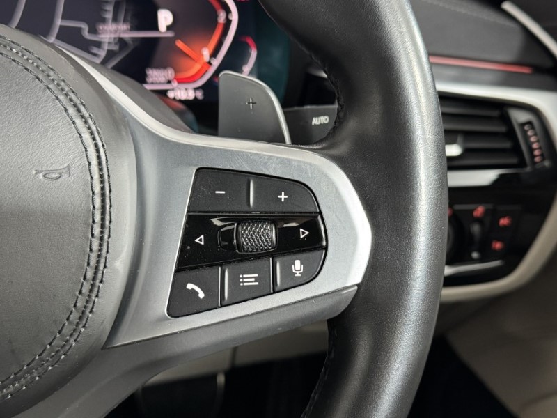 2022 (22) BMW 5 SERIES 520d MHT M Sport 4dr Step Auto 5342364