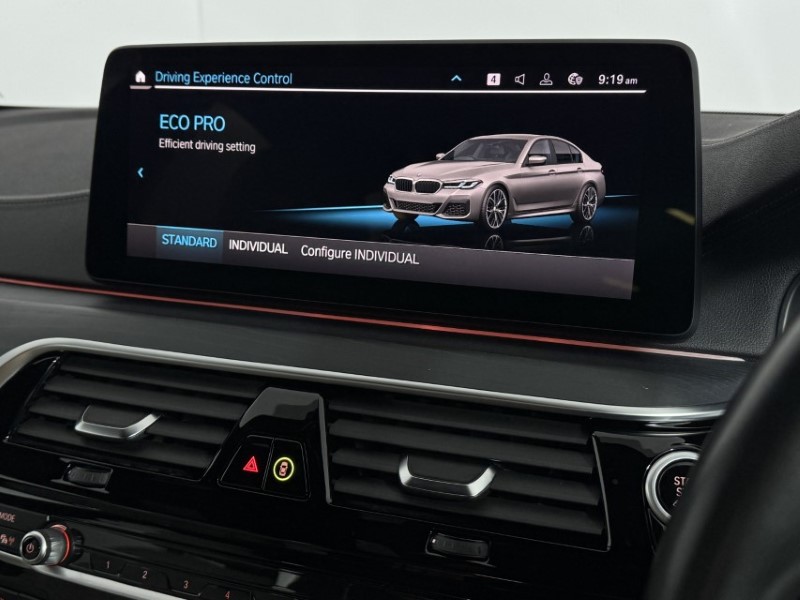 2022 (22) BMW 5 SERIES 520d MHT M Sport 4dr Step Auto 5342377