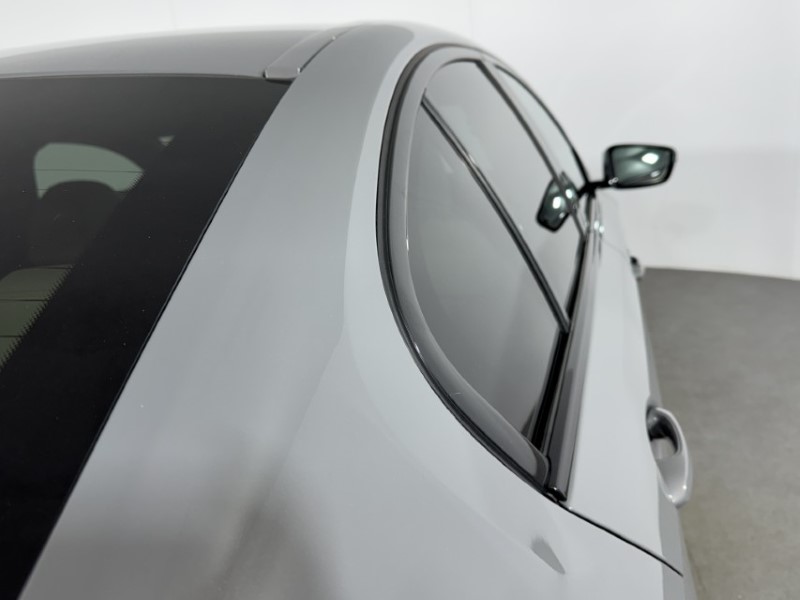 2022 (22) BMW 5 SERIES 520d MHT M Sport 4dr Step Auto 5342389