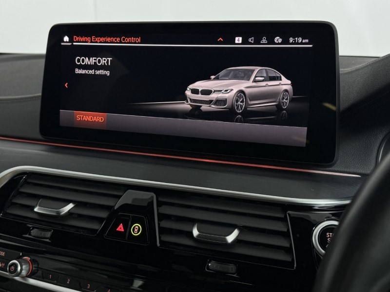 2022 (22) BMW 5 SERIES 520d MHT M Sport 4dr Step Auto 5342376