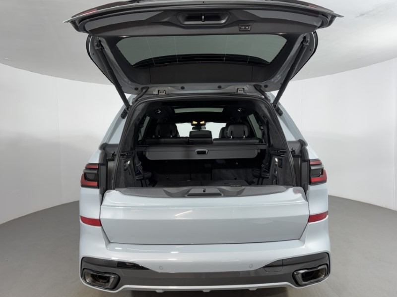 2025 (75) BMW X7 xDrive40d MHT M Sport 5dr Step Auto 5322963