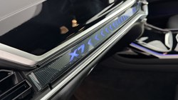 2025 (75) BMW X7 xDrive40d MHT M Sport 5dr Step Auto 5322988