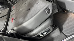 2025 (75) BMW X7 xDrive40d MHT M Sport 5dr Step Auto 5322965