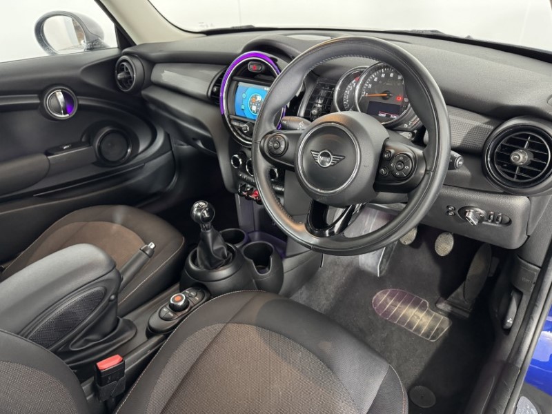 2018 (68) MINI HATCHBACK 1.5 Cooper Classic II 3dr 5342865