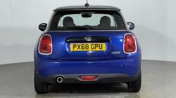 2018 (68) MINI HATCHBACK 1.5 Cooper Classic II 3dr 5342879