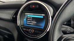 2018 (68) MINI HATCHBACK 1.5 Cooper Classic II 3dr 5342864