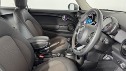 2018 (68) MINI HATCHBACK 1.5 Cooper Classic II 3dr 5342866