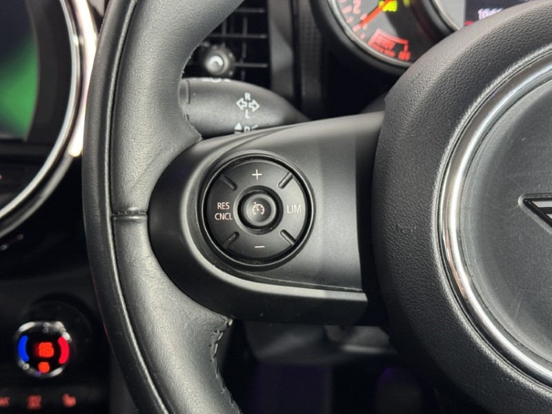 2018 (68) MINI HATCHBACK 1.5 Cooper Classic II 3dr 5342856