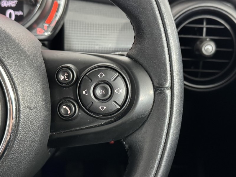 2018 (68) MINI HATCHBACK 1.5 Cooper Classic II 3dr 5342857