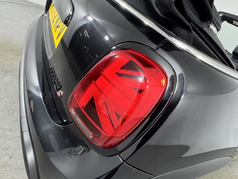 2023 (72) MINI CONVERTIBLE 2.0 Cooper S Exclusive 2dr Auto 5344863