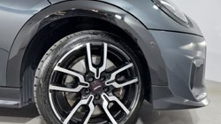 2024 (74) MINI COOPER 1.5 C Sport 5dr Auto 5410093