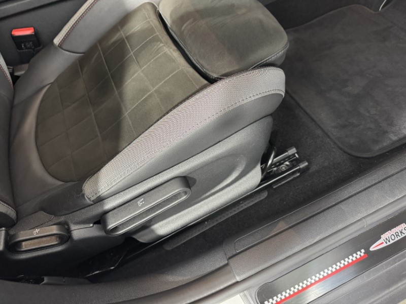 2021 (21) MINI CLUBMAN 2.0 John Cooper Works ALL4 6dr Auto 5399010